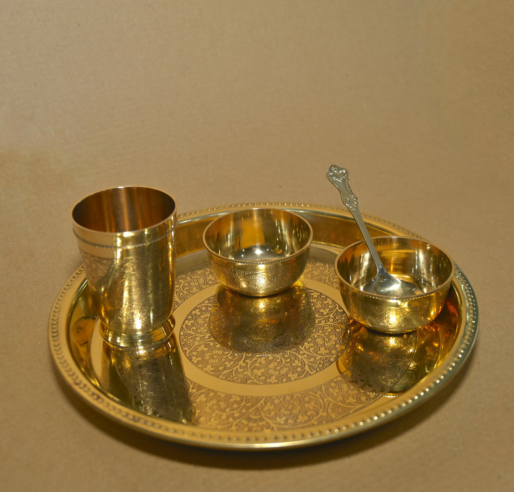 Brass dinner set
