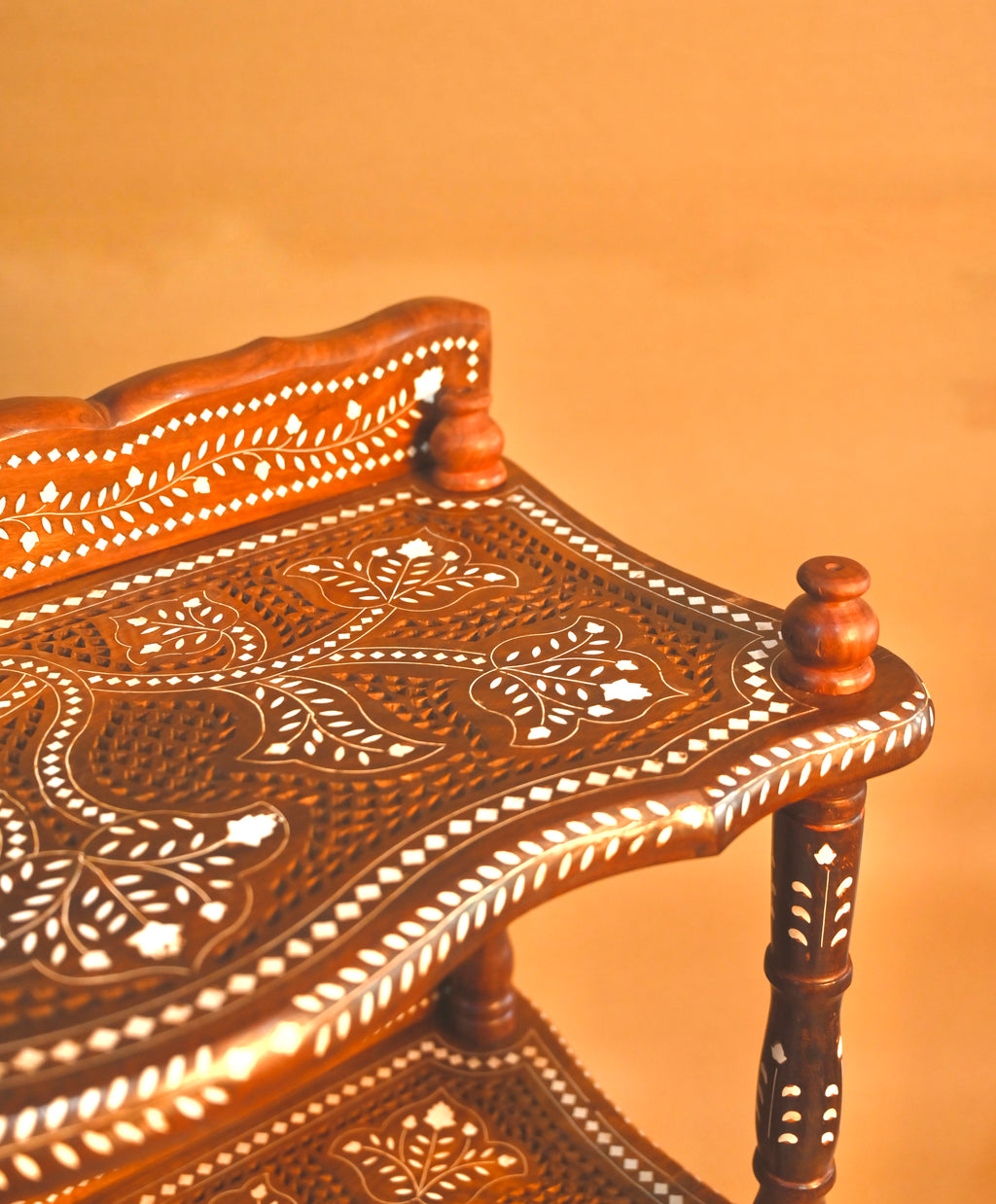Handcrafted Sheesham Wood 4-Tier Display Shelf