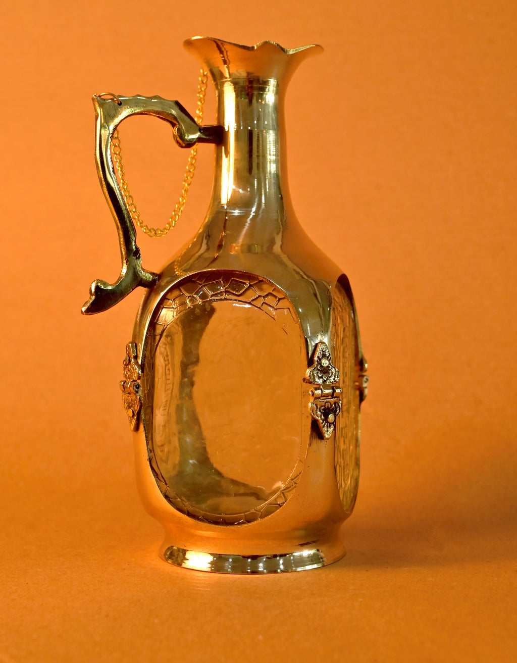 Royal Handcrafted Brass Decorative Ewer Vase